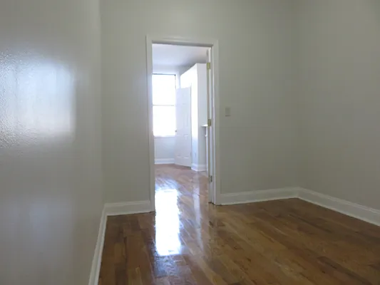 Rented by Rennit Inc. | media 22