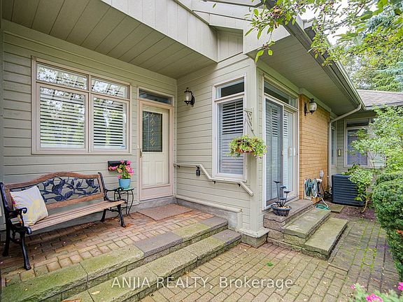 3rd image of 52 Augusta Drive Way