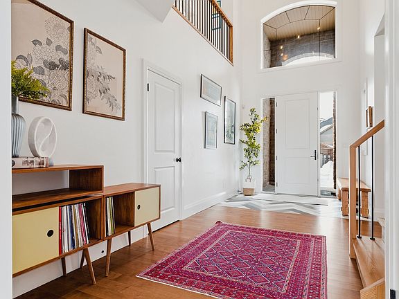 4th image of 157 Ridgeview Dr