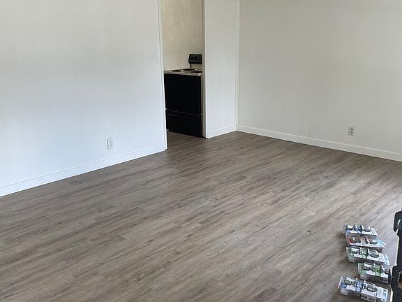 3rd image of 2336 Saint Peter St