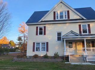 9 Burleigh St, Houlton, ME 04730