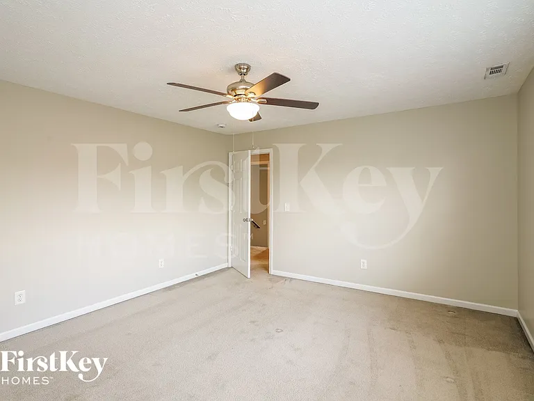 308 Birchclay Point N — Photo 14