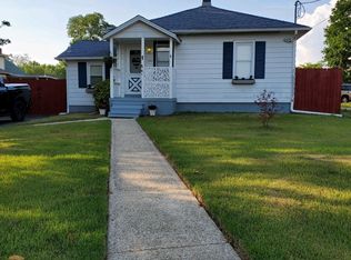 250 W Walnut Rd, Vineland, NJ 08360