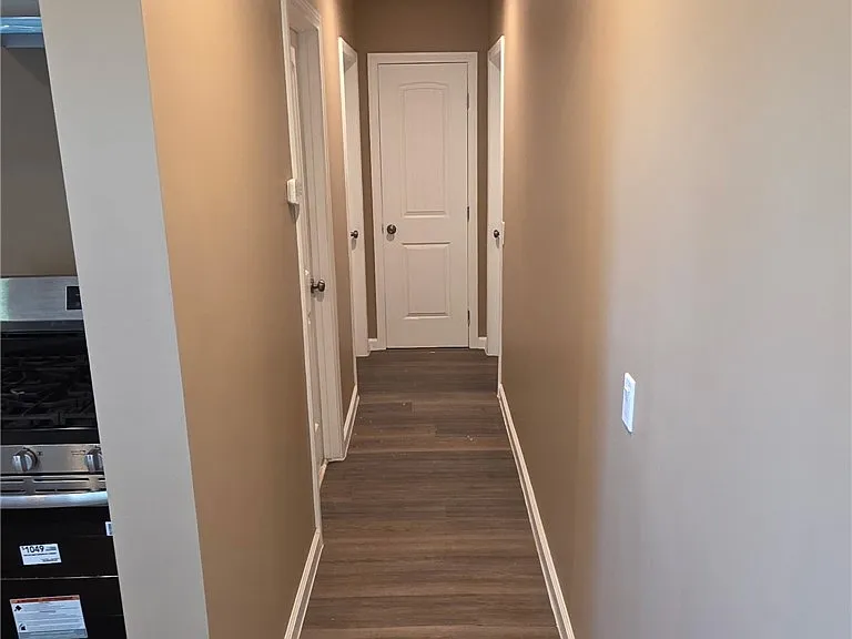 979 Venus Way — Photo 11