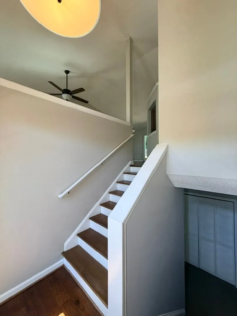 Charming Split-level Available in Kennesaw's Jiles Cove subdivision! — Photo 2