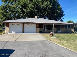 1408 S 48th Ave, Yakima, WA 98908