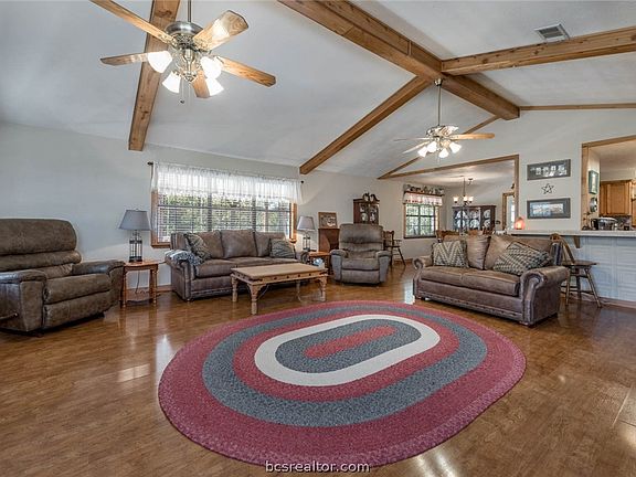 5th image of 3045 Rocky Cir