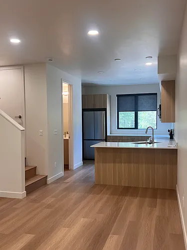301 N Mission St #127 Photo 1