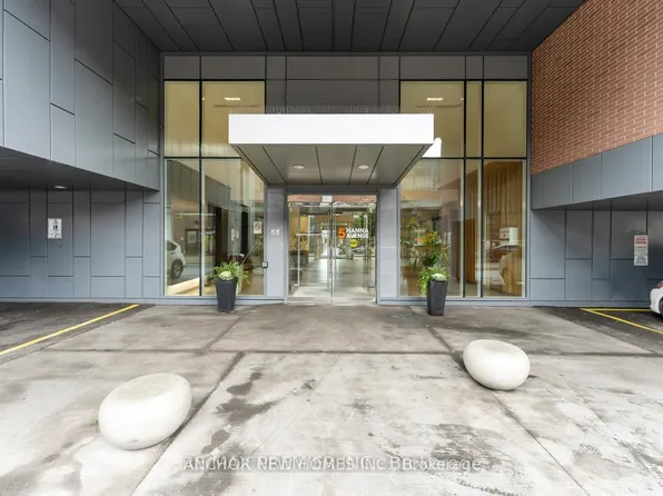 5 Hanna Ave, Toronto, ON