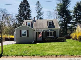 23 Red Barn Rd, Hyde Park, NY 12538