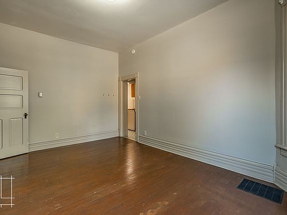 5th image of 1315 Neil Ave #B