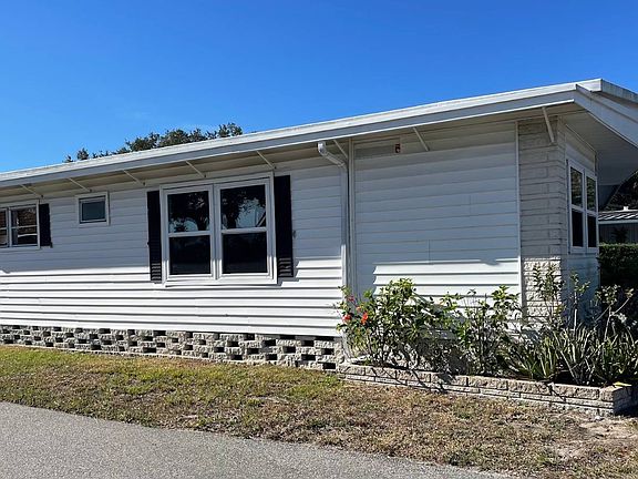 5th image of 2331 Belleair Rd Lot 202