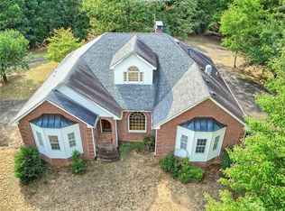 422 Amazing Grace Way, Talking Rock, GA 30175