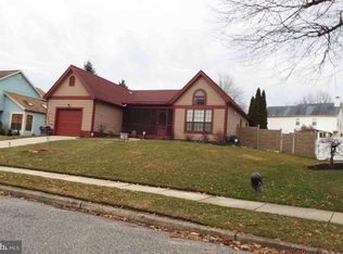 13 Pheasant Rd, Clementon, NJ 08021