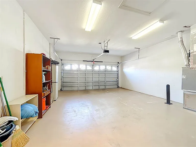 9746 SW 89th Loop — Photo 36