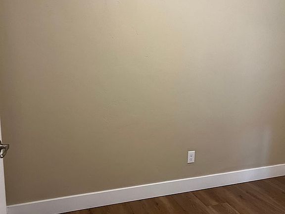 4th image of 170 E Belmont Ave APT 13