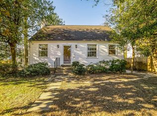 601 N Oak St, Falls Church, VA 22046