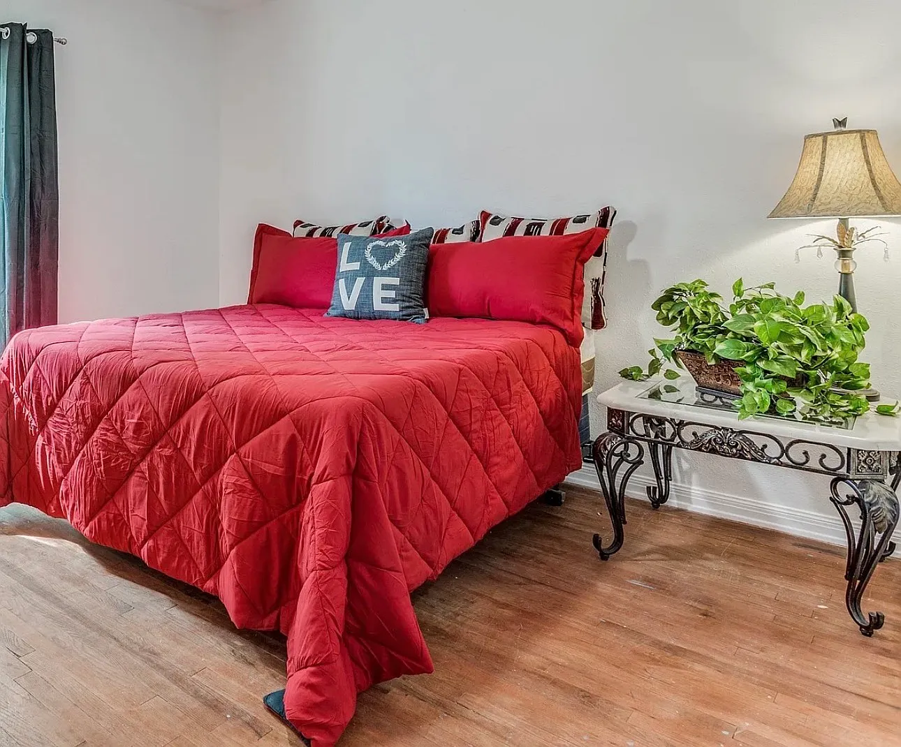 2 bed, 768 sqft, $1,195 — Photo 3