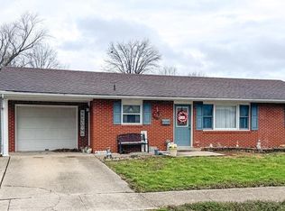 201 S Lake St, Mount Olive, IL 62069