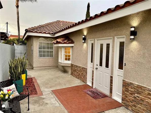 17912 Gridley Rd, Artesia, CA 90701