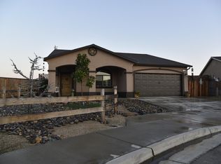 324 Benjamin St, Orange Cove, CA