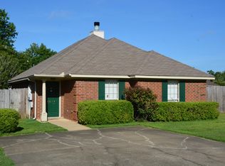 8204 Royal Oak Ct, Montgomery, AL 36117