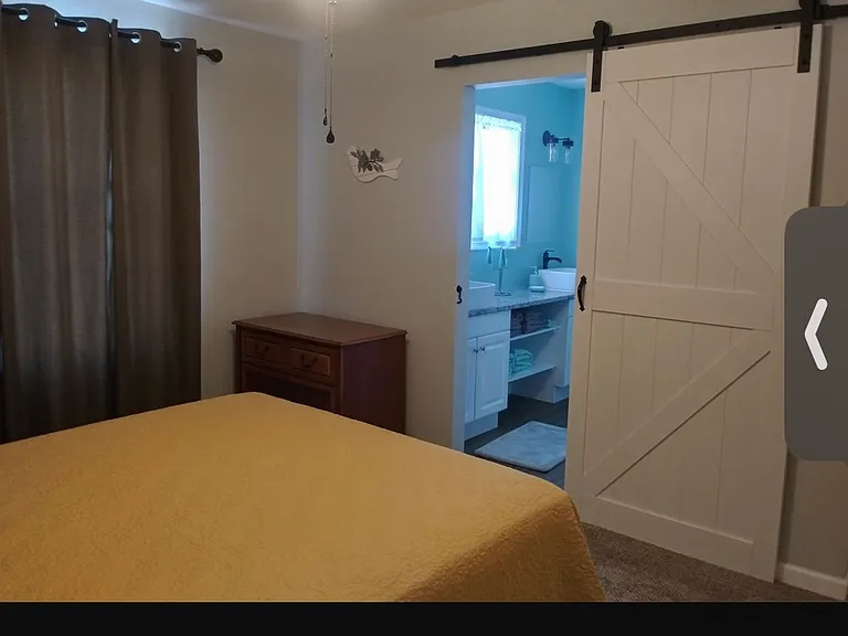 207 Swallow Dr — Photo 4
