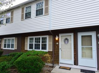 2 Ba Dr #F, North Attleboro, MA 02760
