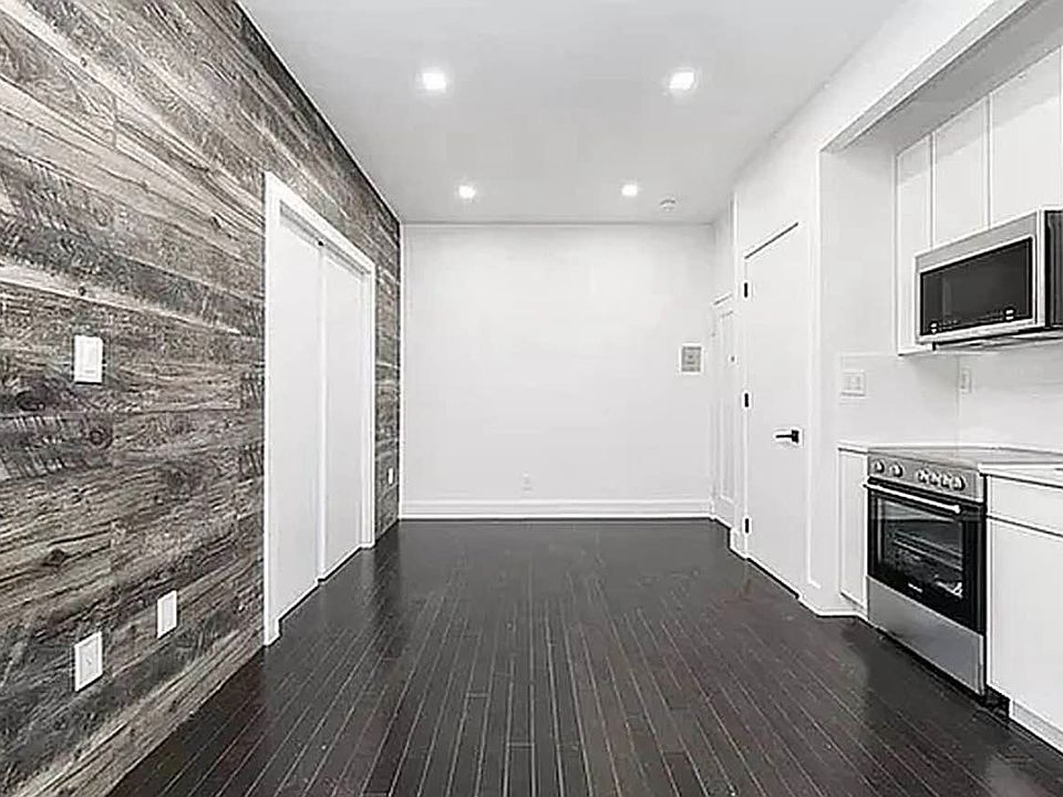 1st image of 34 8th Ave APT 4C
