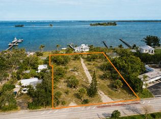 1026 Indian River Dr, Sebastian, FL 32958