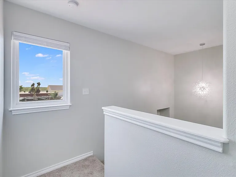 15513 Palmira Ave #B — Photo 20