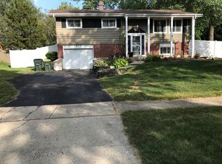 2S271 Ivy Ln, Lombard, IL