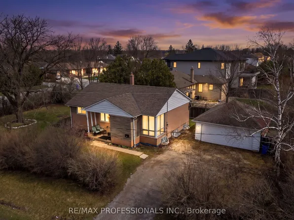 473 Samford Pl, Oakville, ON L6L 4E7