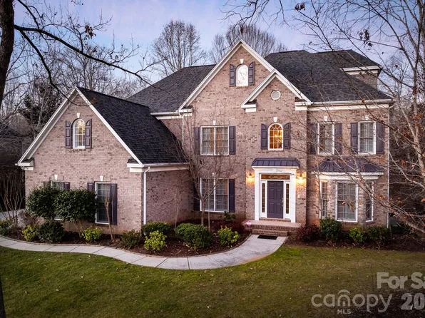 1237 Waynewood Dr, Waxhaw, NC 28173