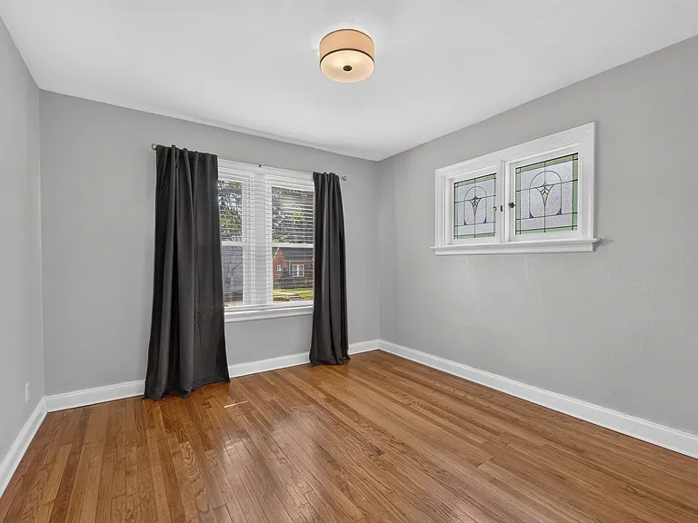 109 Handlan Ct — Photo 5