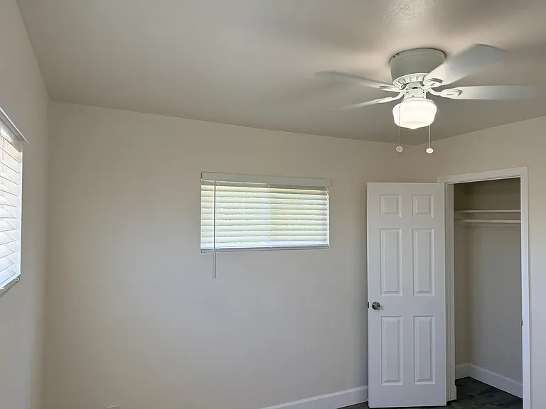 5273 Wightman St — Photo 12