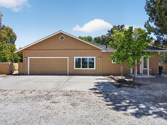 2nd image of 3385 Cienega Rd
