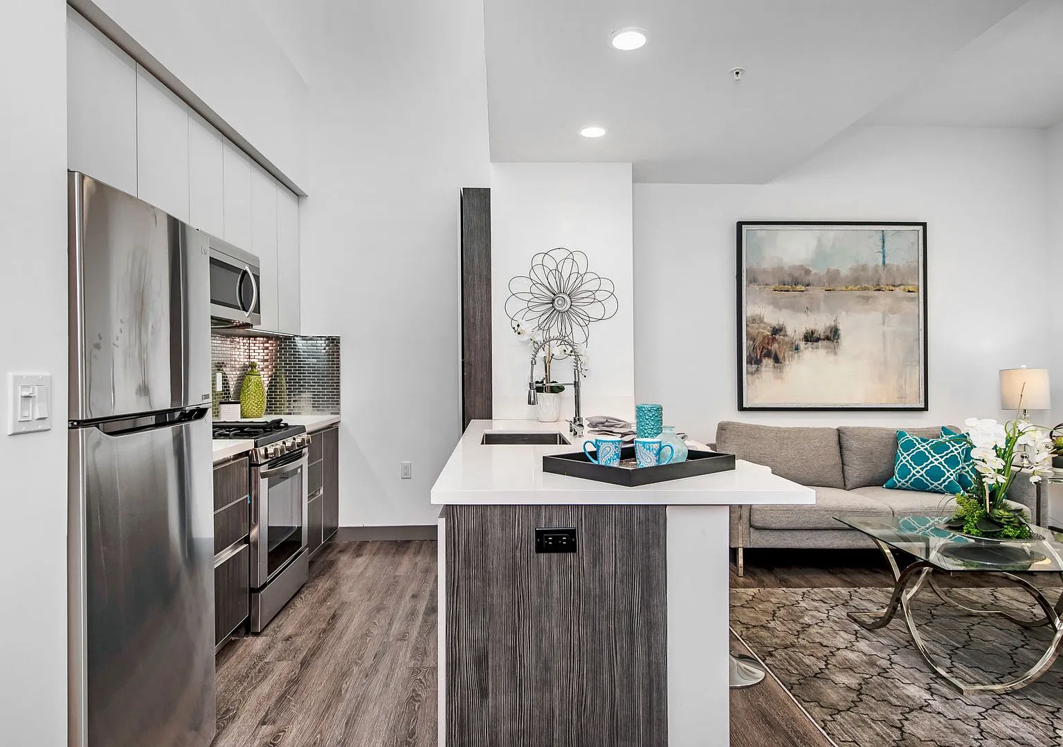 SDG 1223 Edgemont LLC — Photo 1