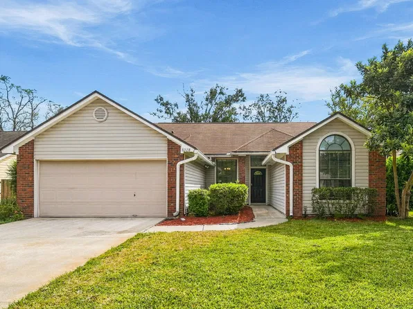 8928 Snow Hill Ln, Jacksonville, FL 32221