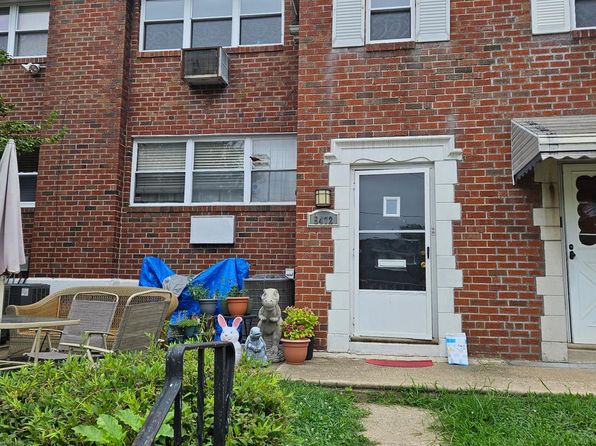 5472 Vicaris St FLOOR 2