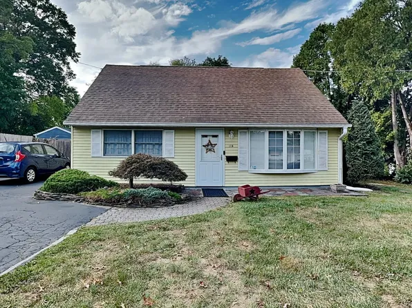 115 Beacon Ave, Ewing, NJ 08618