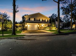 128 Soundview Drive, Port Washington, NY 11050