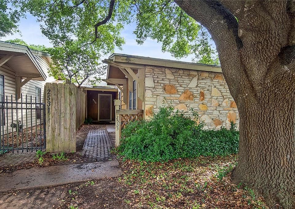 1st image of 2533 Longmire Dr