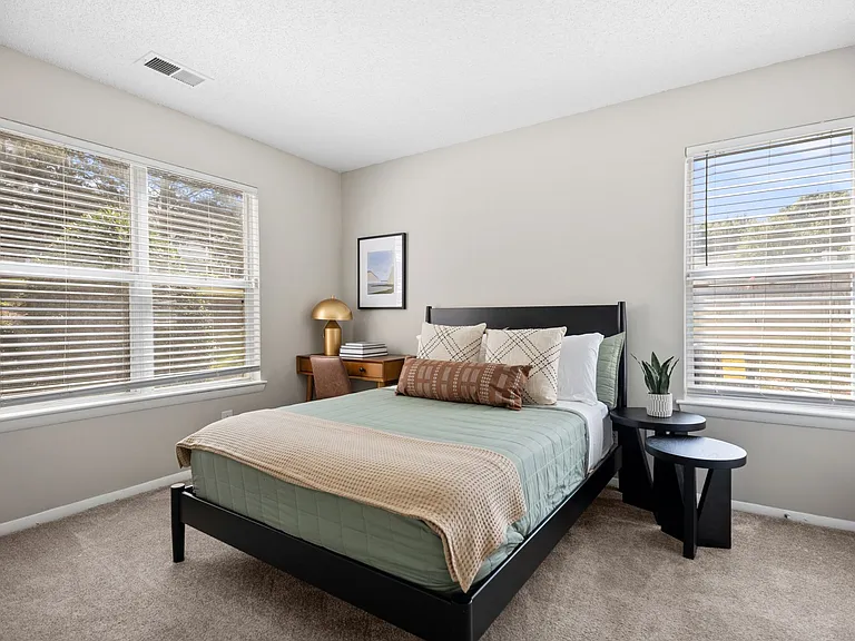 420 Michelle Linnea Dr — Photo 29