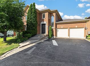 669 Kingsmere Ave, Newmarket, ON L3X1L5