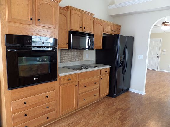 2nd image of 1635 Clemmon Sanders Cir