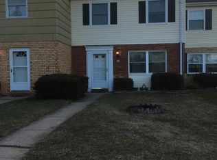 42 Hillside Ct, Westminster, MD 21157