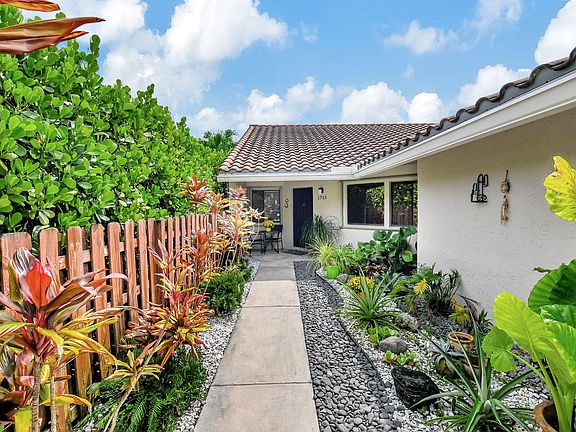 2nd image of 1715 NW 22nd Avenue