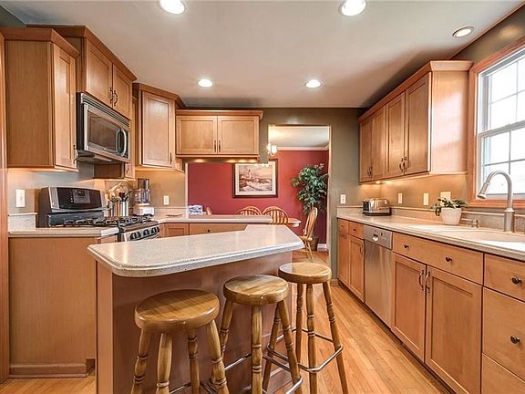 5th image of 8045 Candela Ln