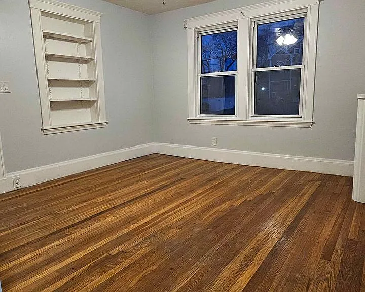 4 Gilson Ave — Photo 3